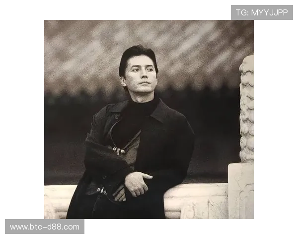 尊龙网：聚焦尊龙先生的精彩人生与职业成就